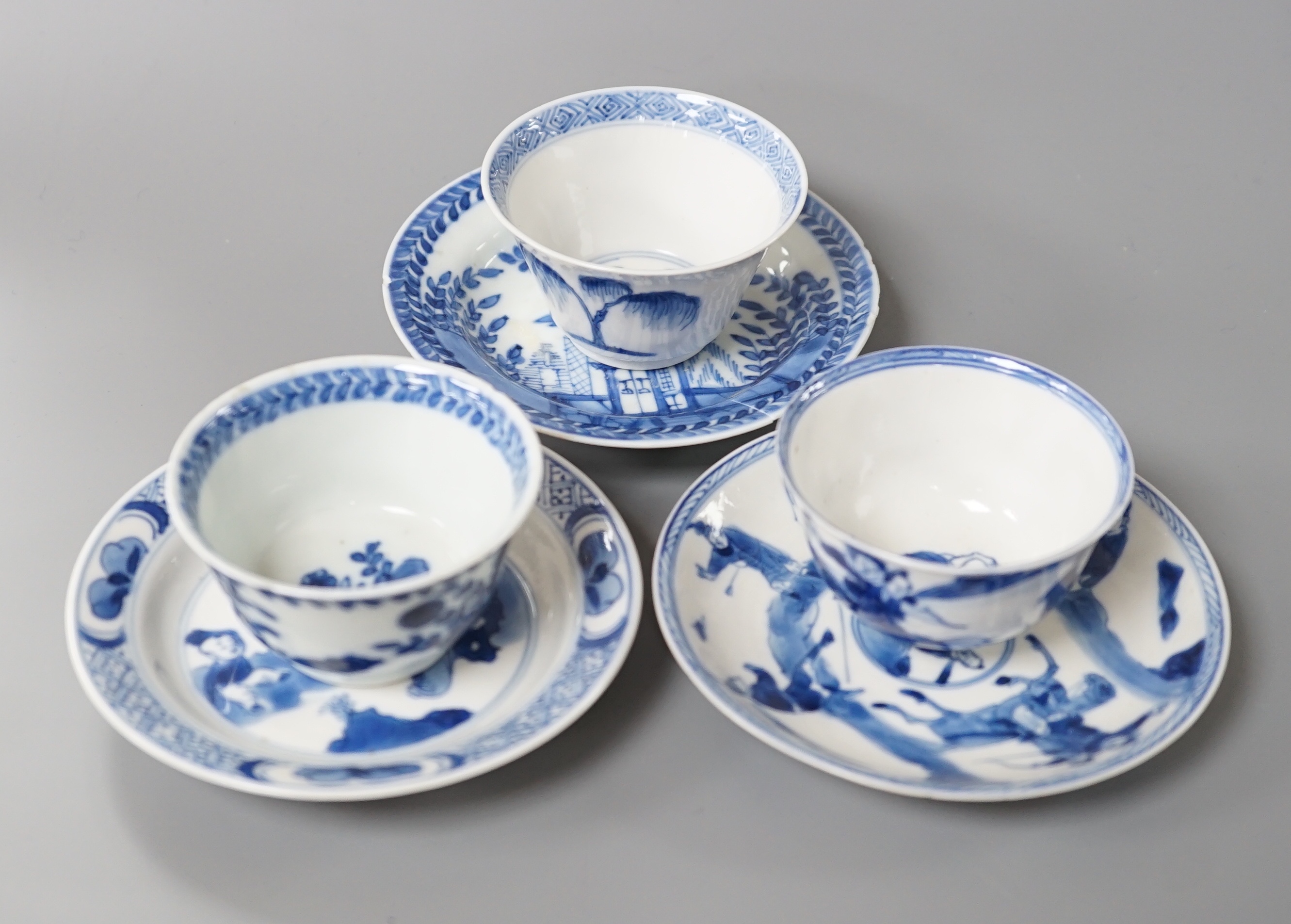 3 Chinese Kangxi blue and white tea bowls and saucers, 10cm diameter